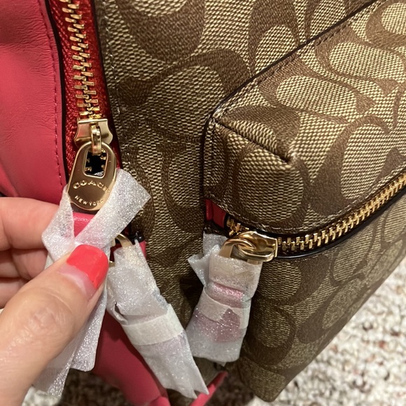 COACH Medium Charlie Backpack In Signature Canvas 32200 - Picture 9 of 10